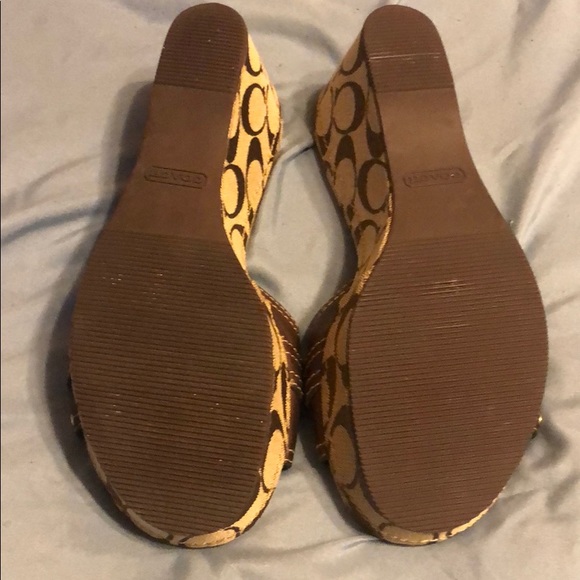 Authentic Coach wedges - Picture 2 of 3